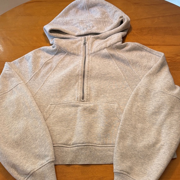lululemon athletica Gray Hoodie - Picture 1 of 3